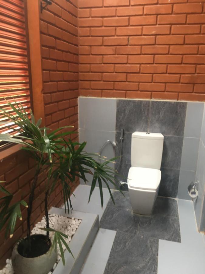 Monaara Leisure - Anuradhapura Exteriör bild