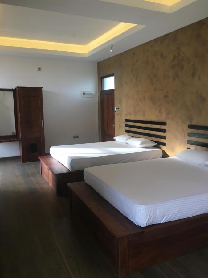 Monaara Leisure - Anuradhapura Exteriör bild