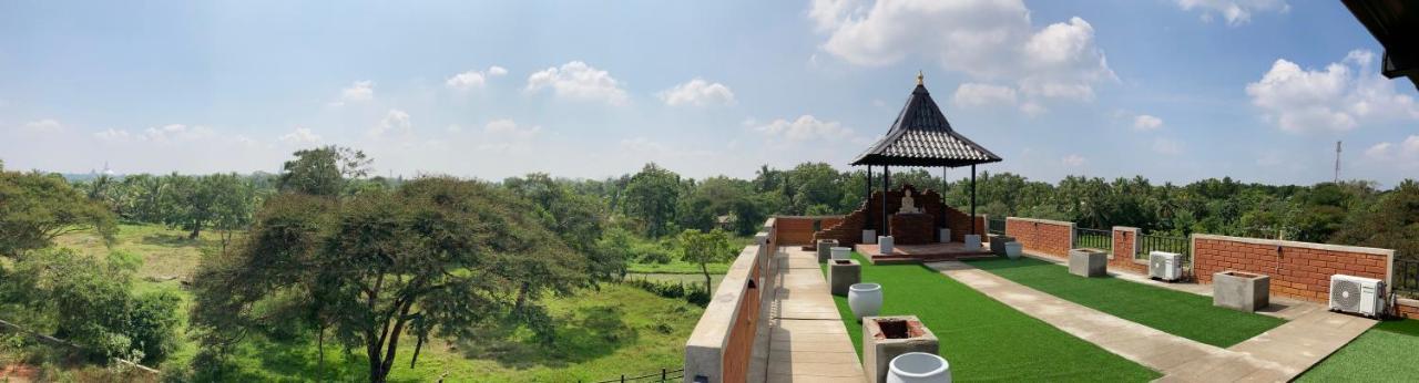 Monaara Leisure - Anuradhapura Exteriör bild