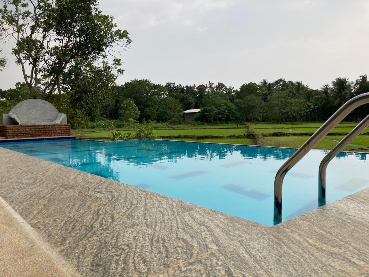 Monaara Leisure - Anuradhapura Exteriör bild