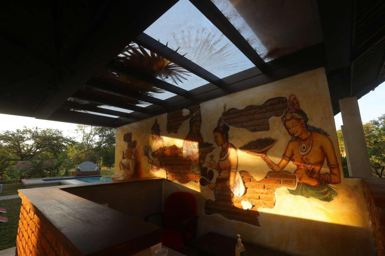 Monaara Leisure - Anuradhapura Exteriör bild