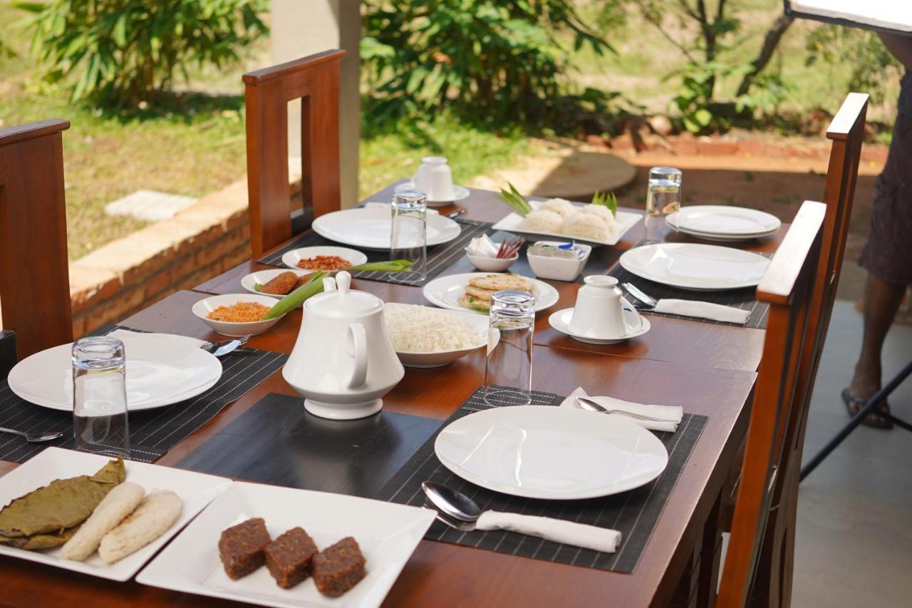 Monaara Leisure - Anuradhapura Exteriör bild