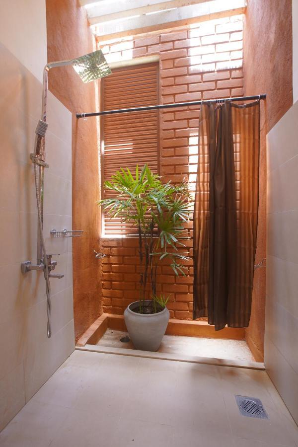 Monaara Leisure - Anuradhapura Exteriör bild