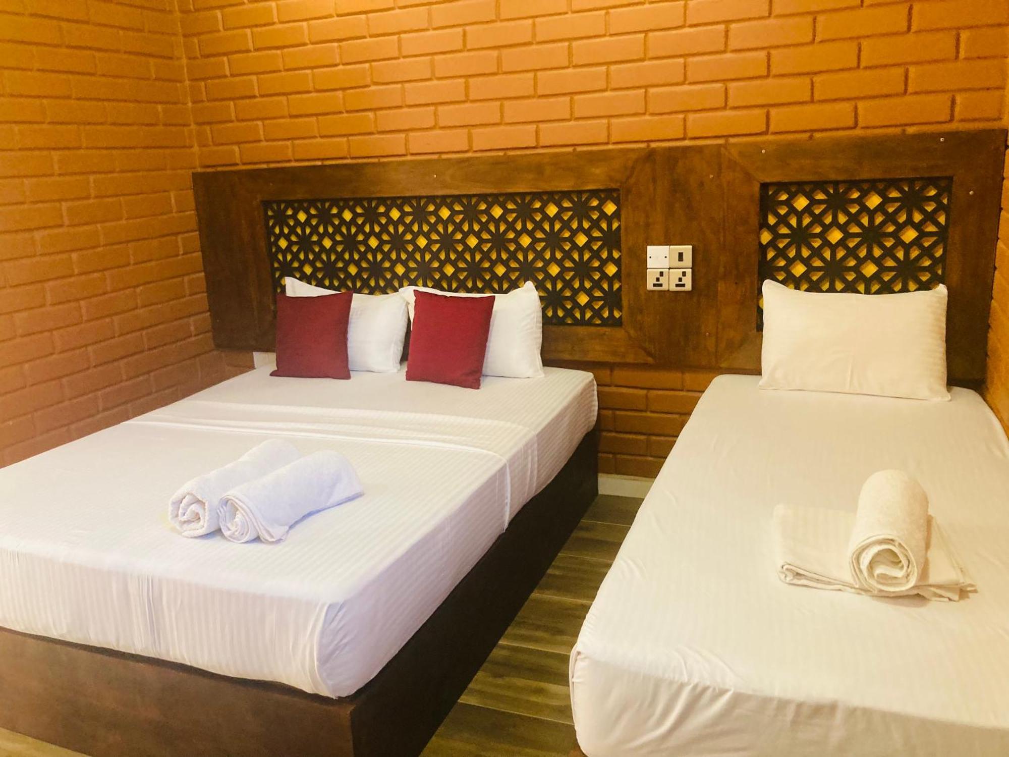 Monaara Leisure - Anuradhapura Exteriör bild